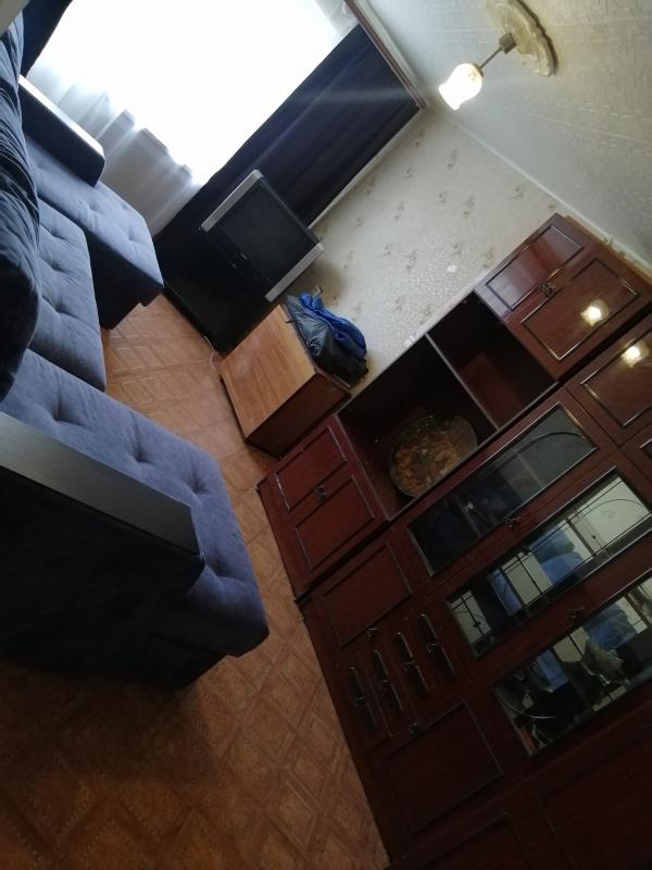 Сдам 2-х комнатную квартиру на длительный срок с мебелью и техникой, порядочным чистоплотным людям б - Новотроицк