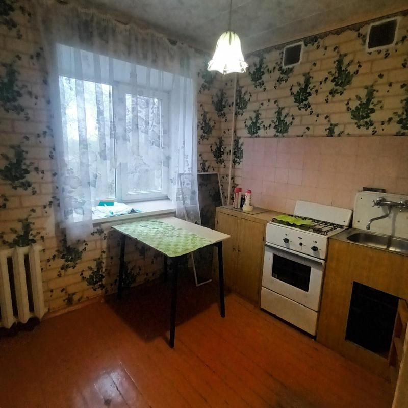 Квартира под ремонт! - Новотроицк