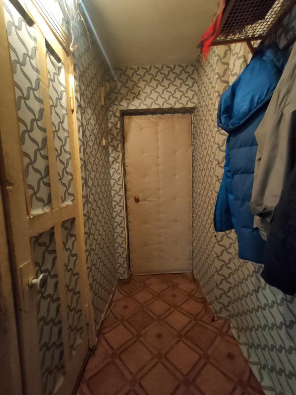 Продаётся уютная однокомнатная квартира площадью 31 квадратный метр, расположенная на Советской улиц - Новотроицк