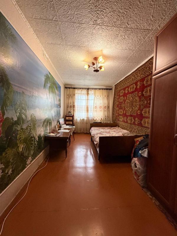 На продаже 2-х комн. - Новотроицк