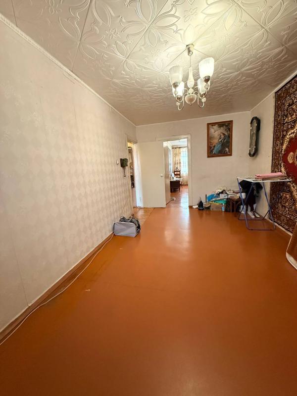 На продаже 2-х комн. - Новотроицк