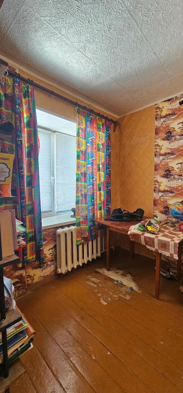 Продаётся хорошая 2-х комнатная квартира, по адресу ул. - Новотроицк