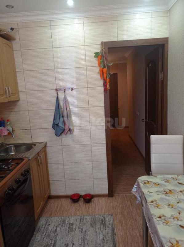 Продам 3-х комнатную квартиру на 4 этаже, 9 этажного дома, в районе Тбилисская, пр. - Орск