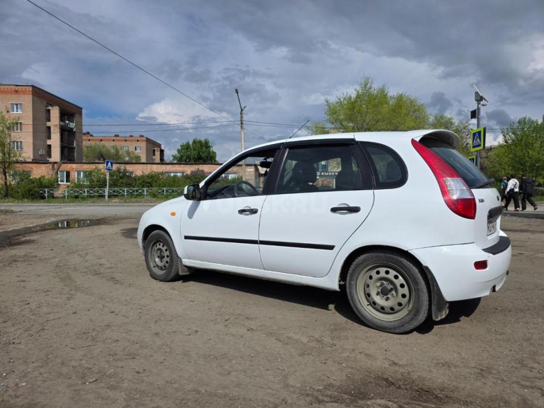 Продам лада калина 1 
На чёрном салоне 
Мотор 16кл 1.6 едет бодро 
Кондиционер холодит хорошо
4л - Орск
