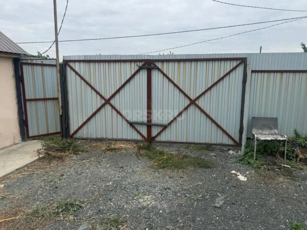 Продам дачу в СНТ урожай 
Находится по улице Энергетиков 
Около Агро цветов около теплиц 
Рядом - Орск