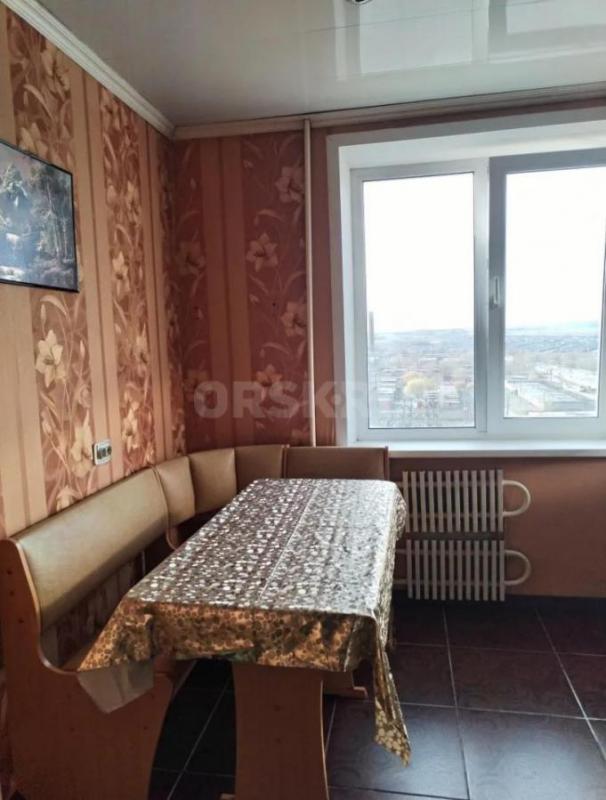 Сдам однокомнатная квартиру
на длительный срок! - Орск