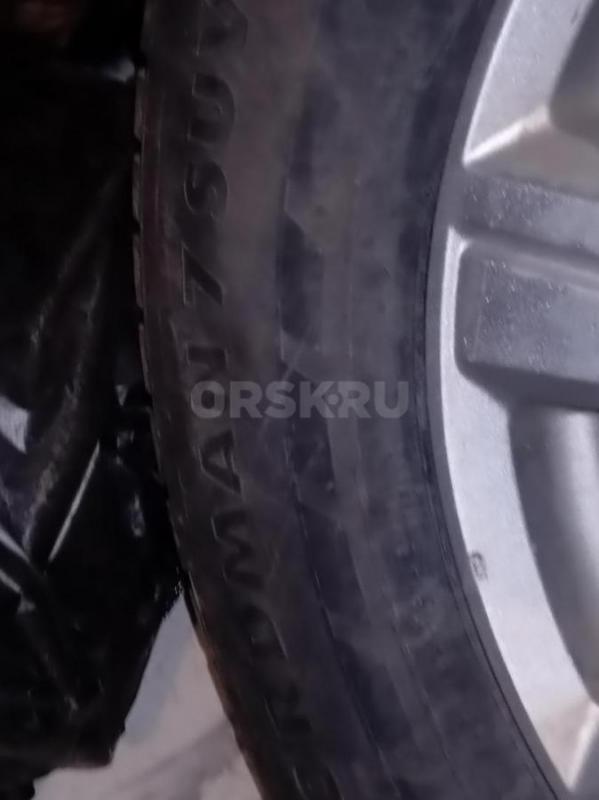 Продам комплект зимних колёс в сборе 285/60R18 - Орск