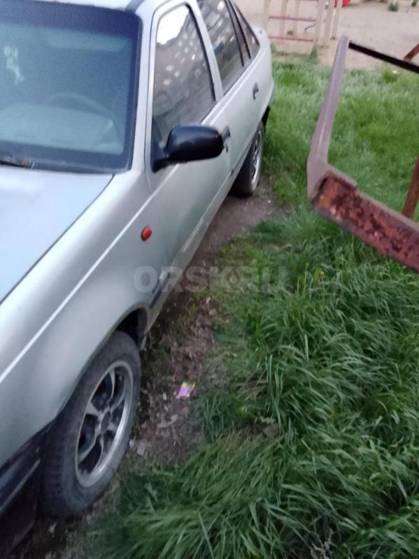 Продам Дэу Нексия 2003г,расходует масло,дымит,торг! - Орск