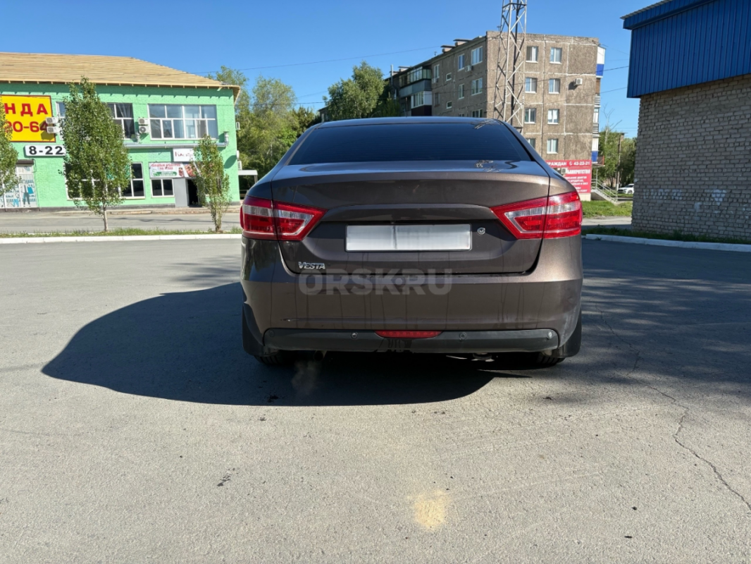 Продается Веста 16 года , кондер работает , Ходовка плотная , лобовое с подогревом, продажа от собст - Орск