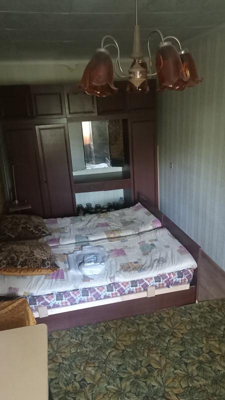 Продам 2 к. - Новотроицк