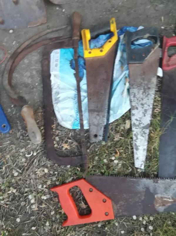 Продам лопаты , серпы , ножовки в рабочем состоянии. - Орск