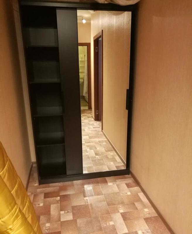 Срочно сдам 1-комнатную квартиру, свежий ремонт, мебель и техника в нормальном состоянии, всё есть д - Бугуруслан