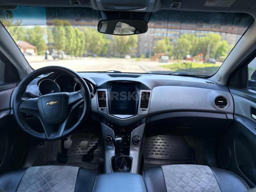 Продам Chevrolet Cruze 2010г в отличном состоянии
4 собственника 
210.000тк 
ДВС 1.6 работает отл - Орск