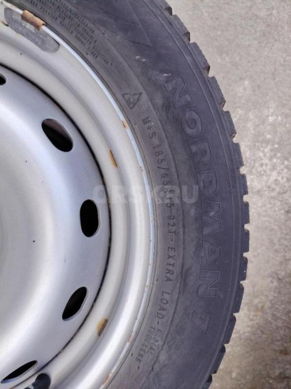 Продам шины зимние Nokian Nordman r15 185/65. - Орск