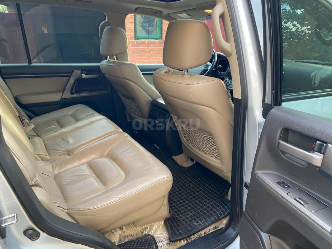 Продам личный автомобиль Land Cruiser 200. - Орск