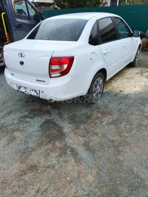 Продам Ладу Гранту в отличном состоянии на ПОЛНОЦЕННОМ ЯПОНСКОМ АВТОМАТЕ. - Орск