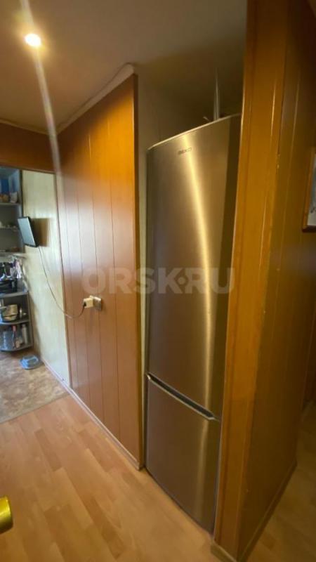 Продается теплая и уютная квартира на 2 этаже кирпичного дома общей площадью 58,2 м2, в центре город - Гай