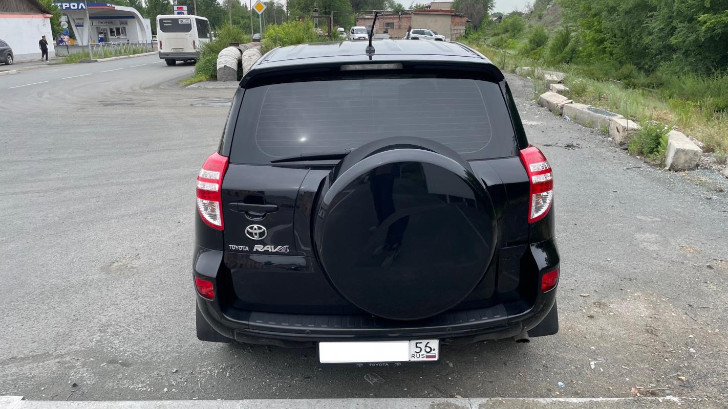 Пpoдается Лeгендaрная Тоyotа RAV4 2011 года выпуска

По факту два хозяина

Комплектация:

Климат кон - Новотроицк