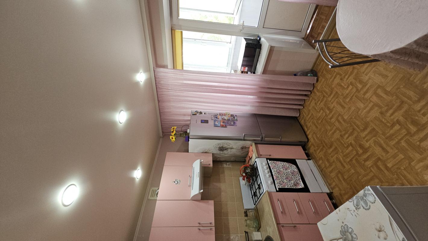 🏡 Жить в тишине: Просторная 3-к квартира на Зеленой, Мы продаем не просто квартиру, а место для спок - Новотроицк