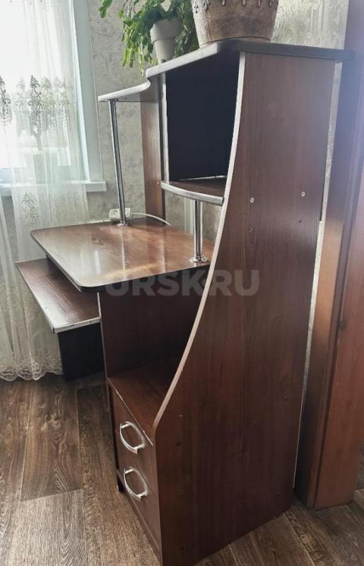 Компьютерный стол, в хорошем состоянии. - Орск