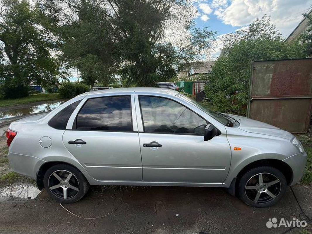 Продам ВАЗ (Lada) Grants 1,6 (87 л. с) поколение (2011-2018) - Орск