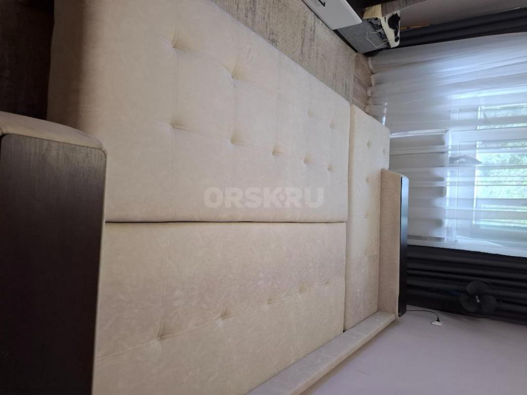 Продам угловой диван 3200/1700 состояние нового. - Орск