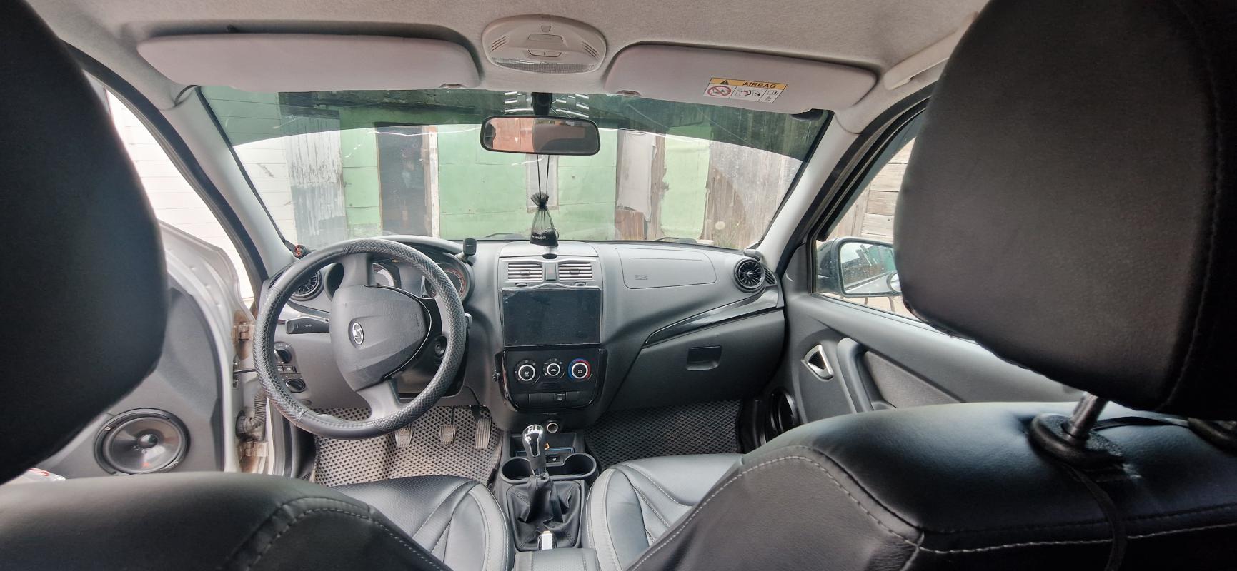 Продам автомобиль lada granta cross, в идеальном состоянии, без вложений, новая сигнализация, автоза - Новотроицк