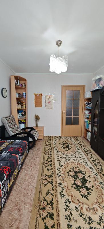 В продаже светлая и уютная 2-комнатная квартира улучшенной планировки. - Новотроицк