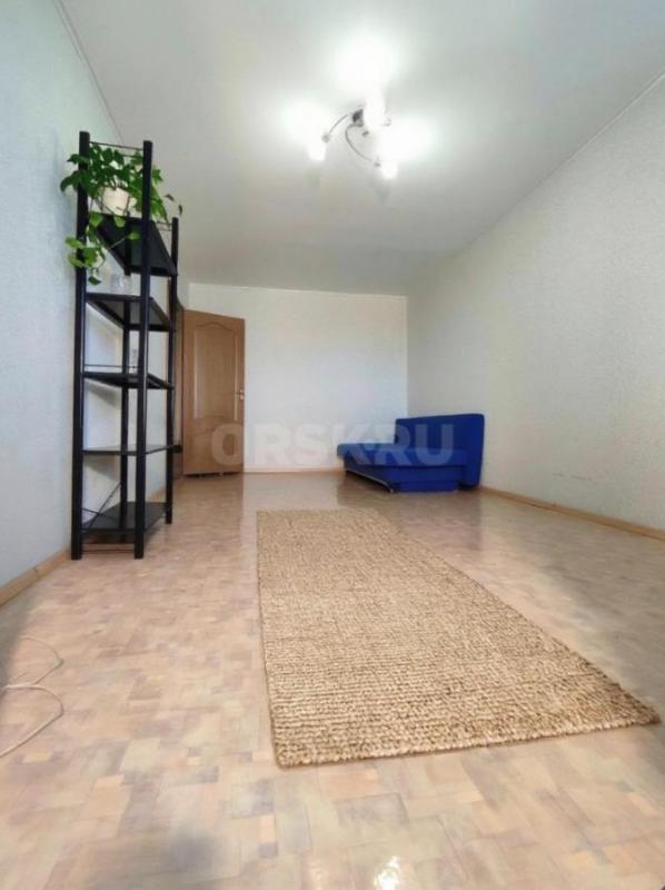 Продам 2 комн квартиру УЛУЧШЕННОЙ планировки. - Орск