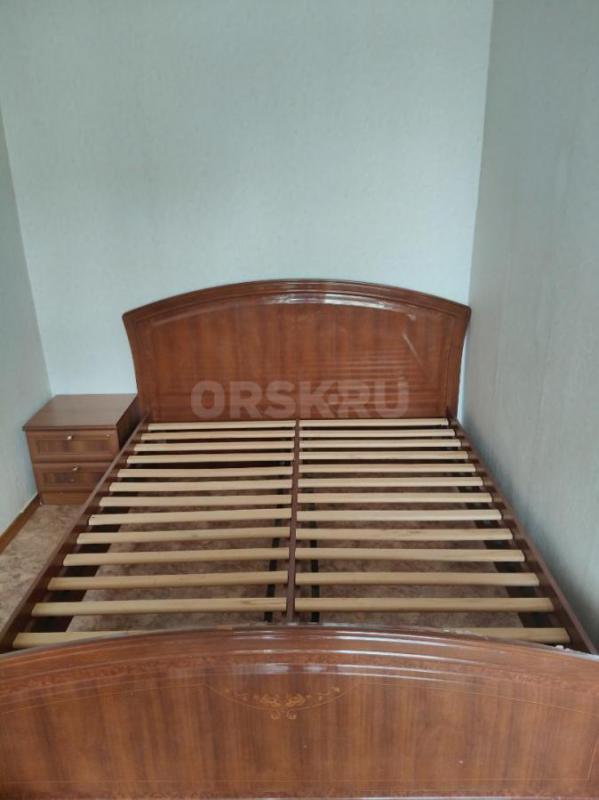Продам кровать 160*200-5000р., стиральная машинка-5000р., шкаф-1000р., СРОЧНО!!! - Орск