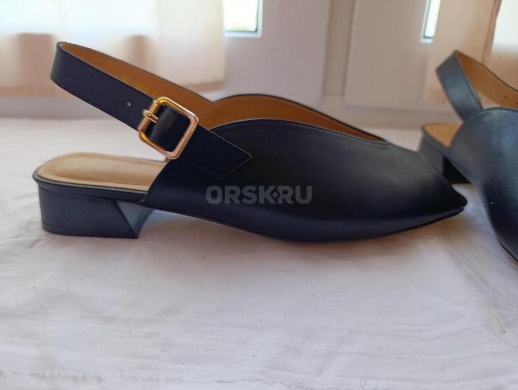 Продам босоножки черные 40размер . - Орск