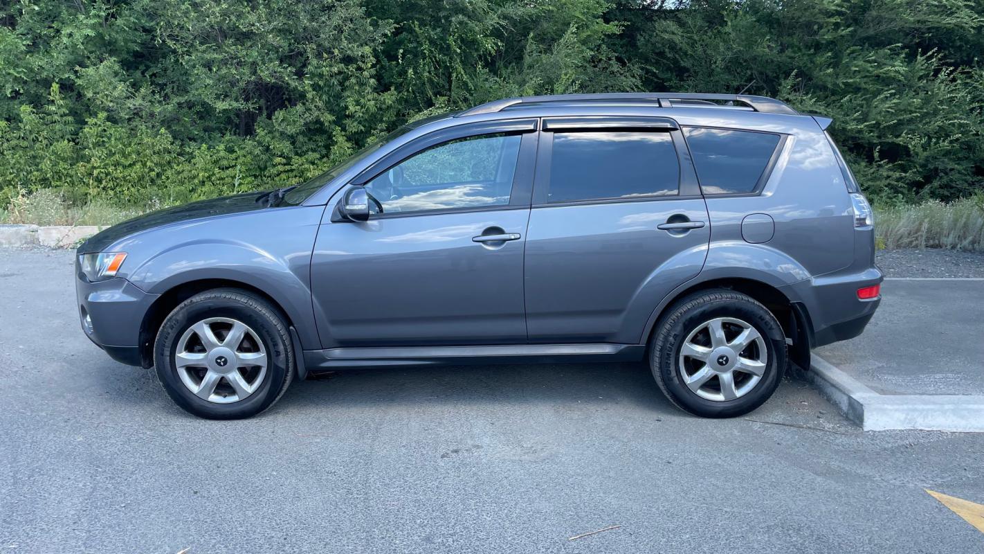 Продается Mitsubishi Outlander II рестайлинг, 2011 года

В красивом цвете

Двигатель 2.0 литра (147 - Новотроицк