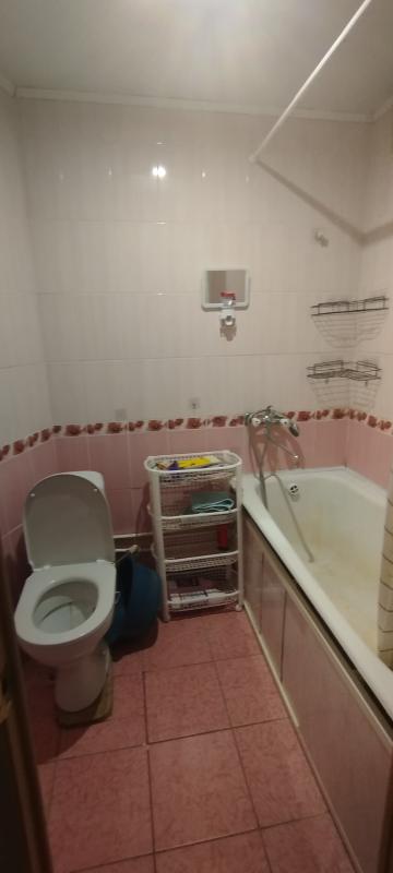 Продаю 1к квартиру на 1 этаже в 5 этажном доме по пр. - Новотроицк