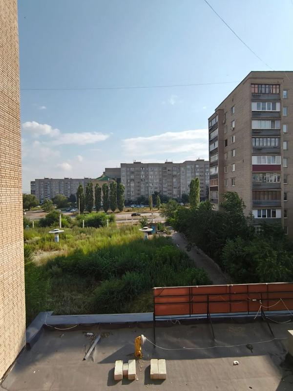 ВНИМАНИЕ, ПРОДАЁТСЯ 1-КОМНАТНАЯ КВАРТИРА, НА 4 ЭТАЖЕ, 9-ти ЭТАЖНОГО, КИРПИЧНОГО ДОМА
- НЕОБЫЧНОЙ ПЛА - Новотроицк