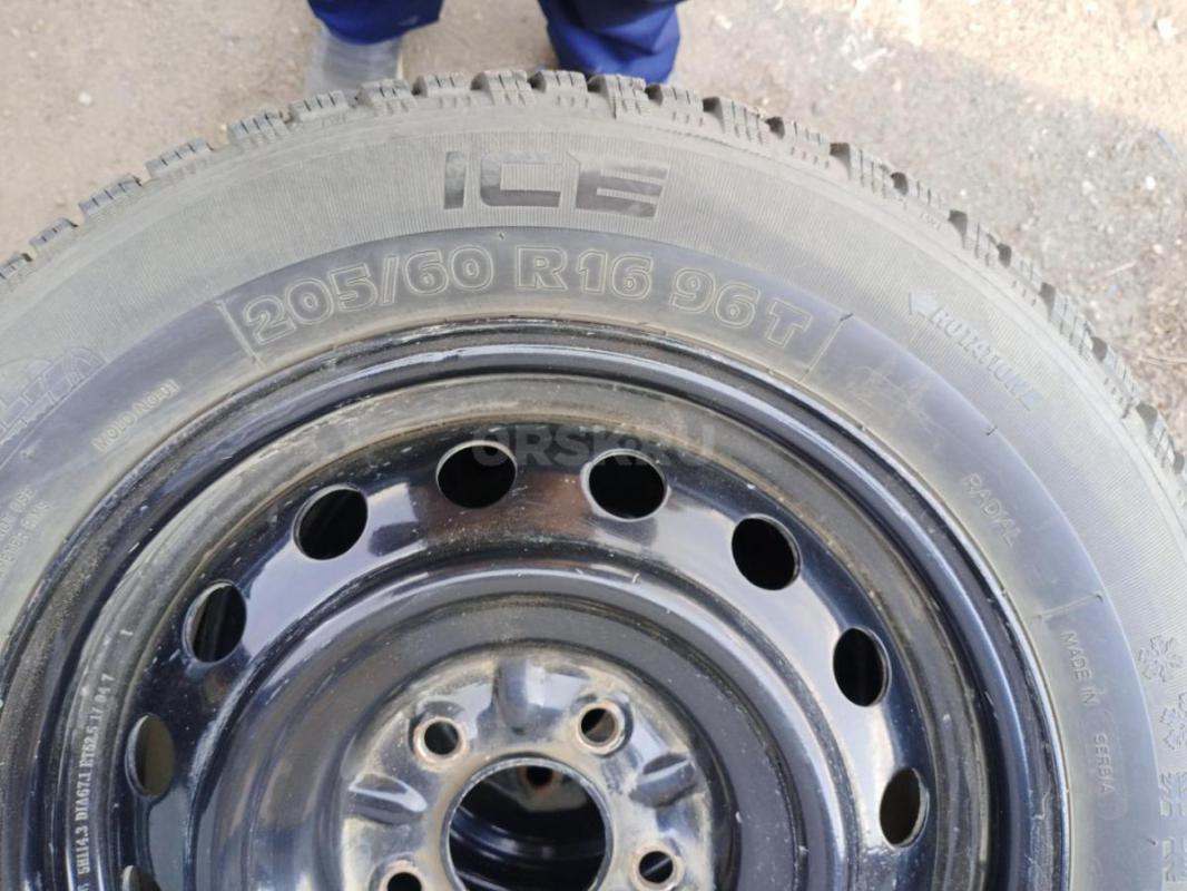 Колёса в сборе, штампы 4шт б/у шипованная разболтовка 5 114,3 205/60 R 16 - Орск