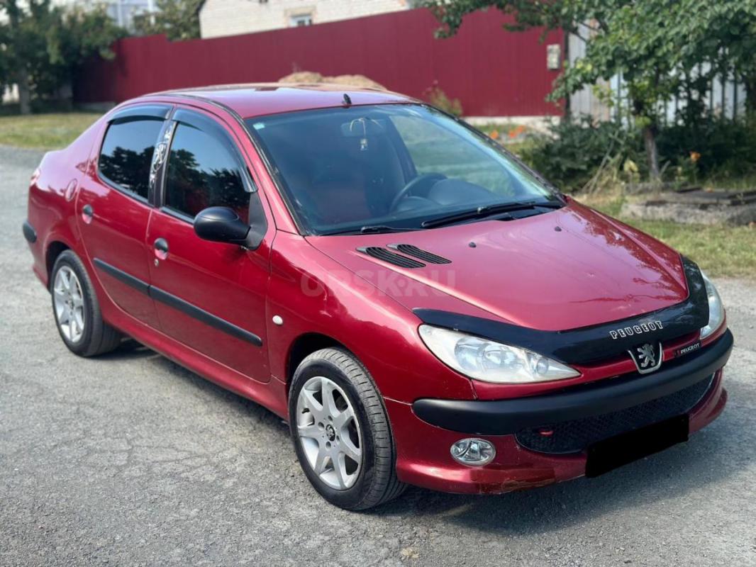 Продам Peugeot 206 (2008 года выпуска). - Орск
