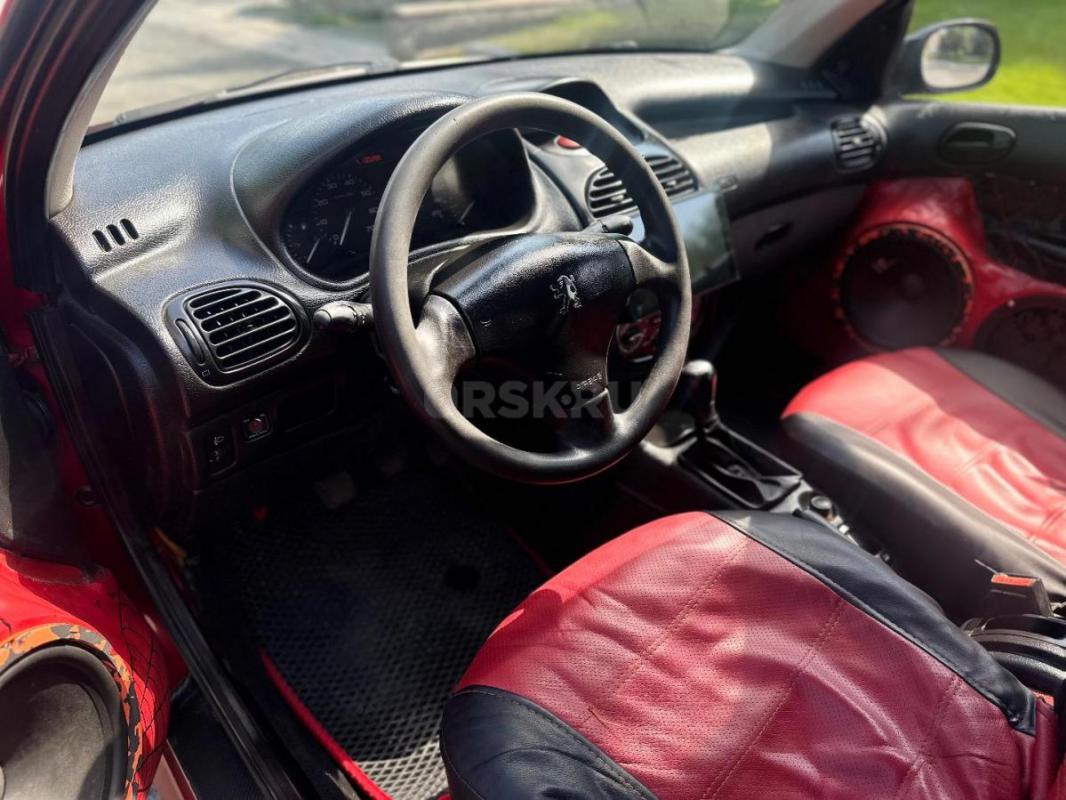 Продам Peugeot 206 (2008 года выпуска). - Орск