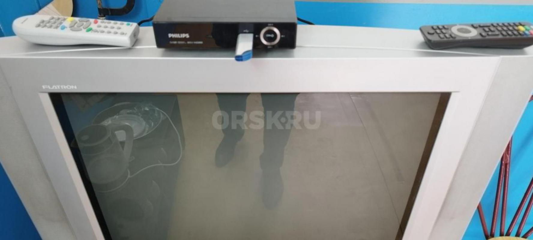 Продам телевизор LG 72см. - Орск