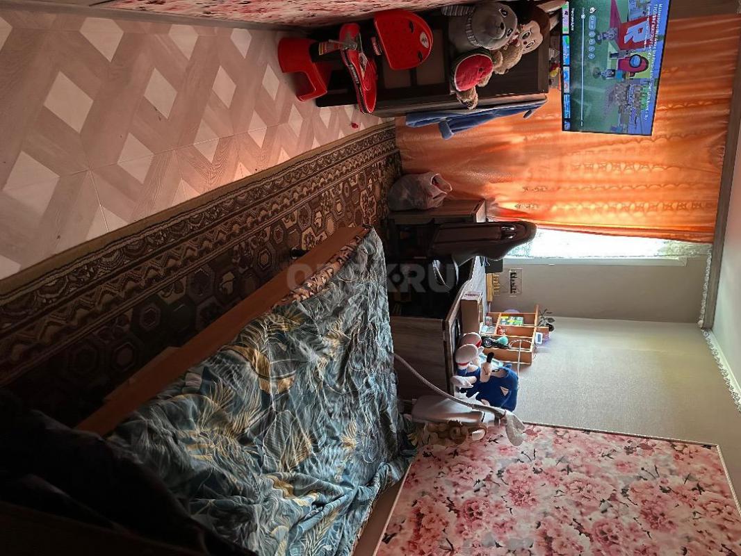 Продаётся уютная квартира на улице Пацаева, 12 в городе Орске. - Орск