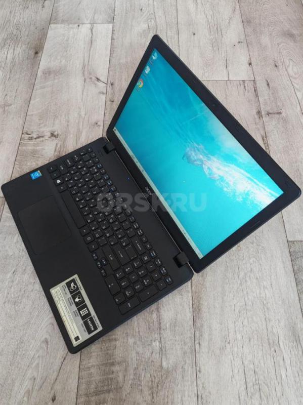 Продам ноутбук 15.6 дюймов Acer Aspire E15 Start, 4-ядерный процессор Intel Pentium, 4 gb оперативна - Орск