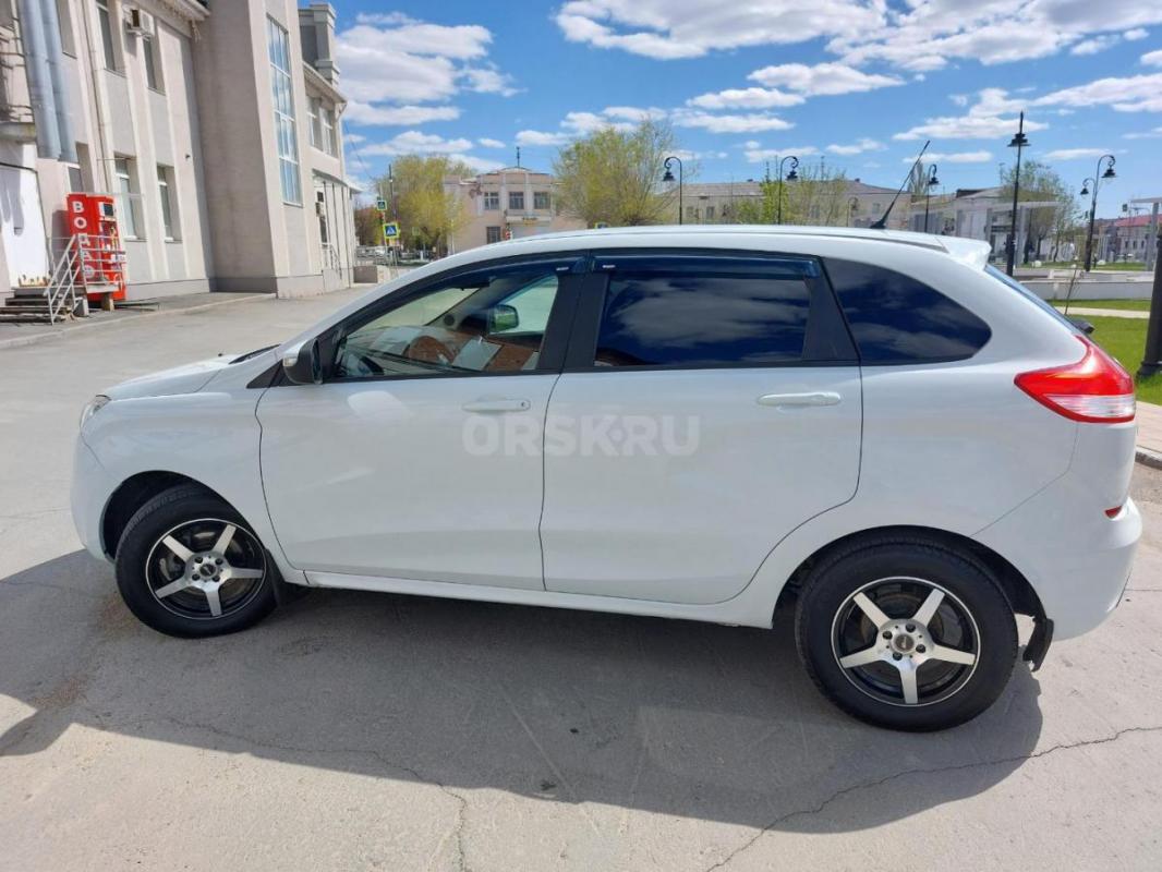 Lada XRay В отличном состоянии. - Орск
