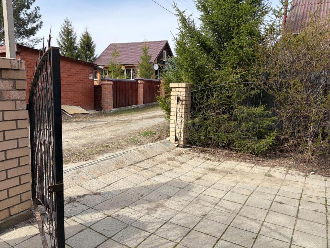 Продам 2-х этажный дом площадью 122 кв. - Орск