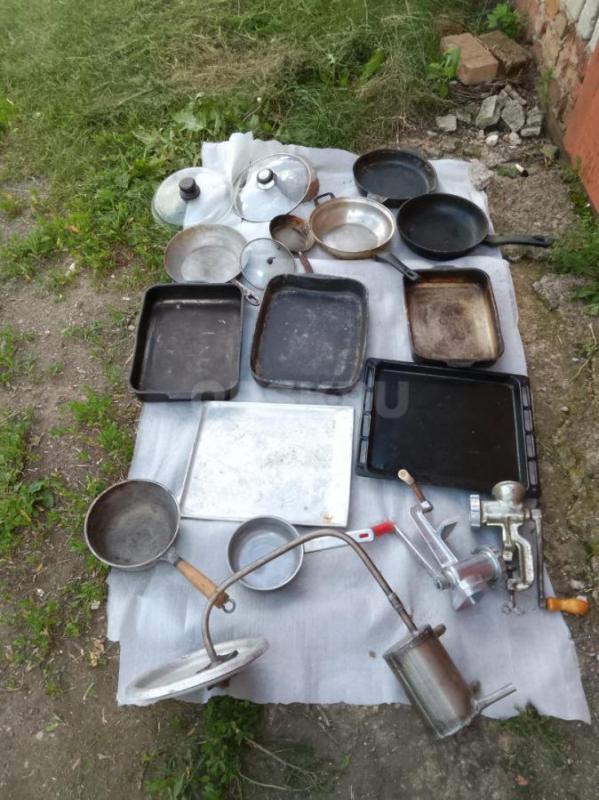 Продам сковородки, мясорубки, формы для выпечки, закаточные машинки, охладитель - Орск