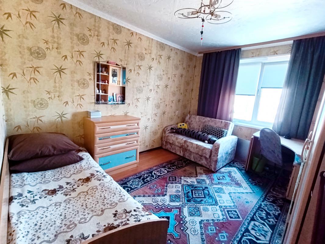 Продается УЛУЧШЕННОЙ ПЛАНИРОВКИ 3Х-комнатная квартира в самом ЭКОЛОГИЧЕСКИ ЧИСТОМ РАЙОНЕ НАШЕГО ГОРО - Новотроицк