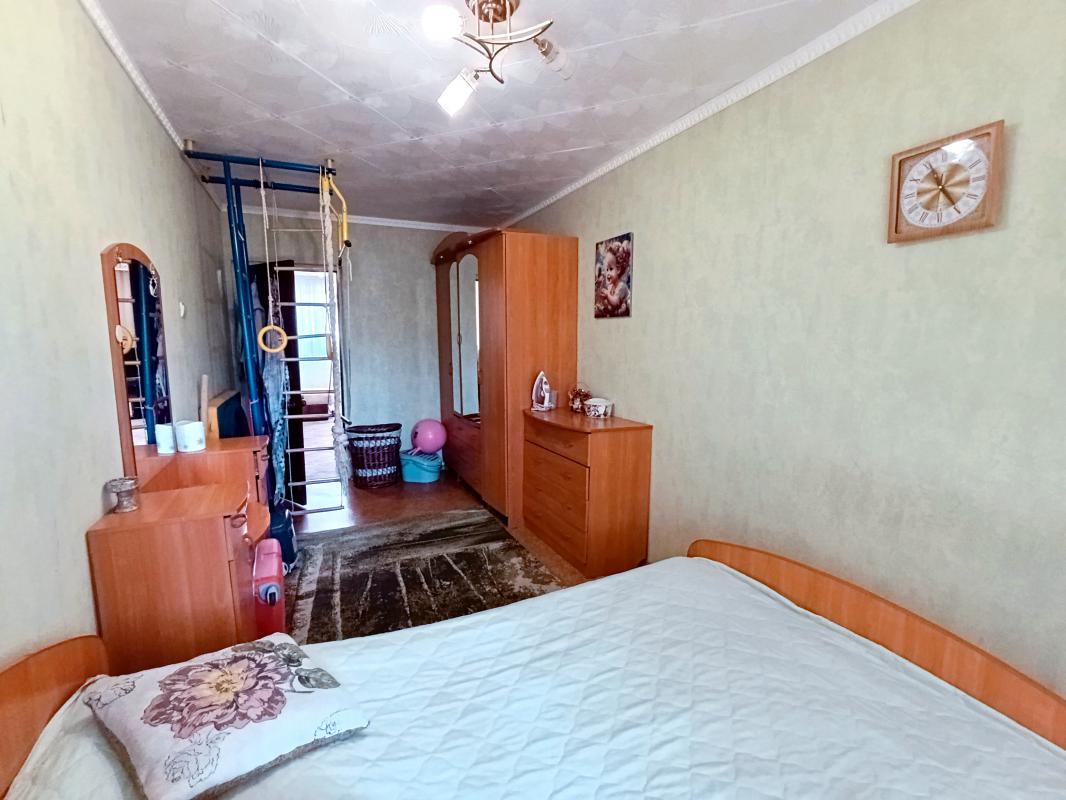 Продается УЛУЧШЕННОЙ ПЛАНИРОВКИ 3Х-комнатная квартира в самом ЭКОЛОГИЧЕСКИ ЧИСТОМ РАЙОНЕ НАШЕГО ГОРО - Новотроицк