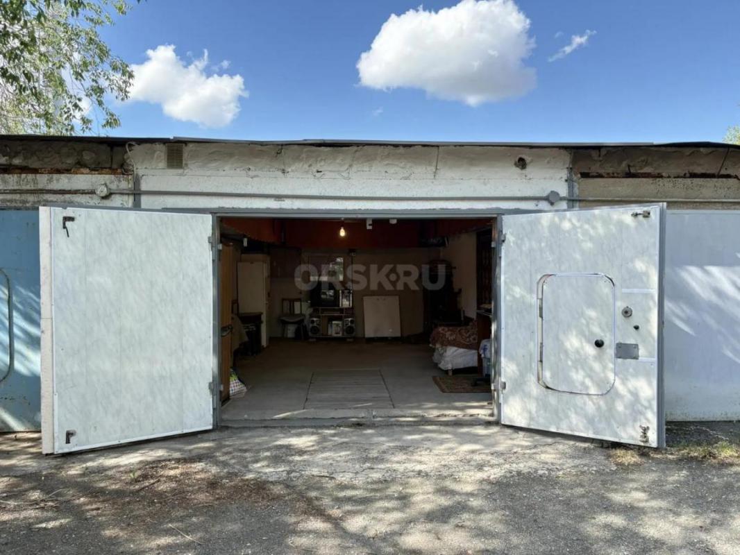 Продам капитальный гараж 4 на 6 кв. - Орск