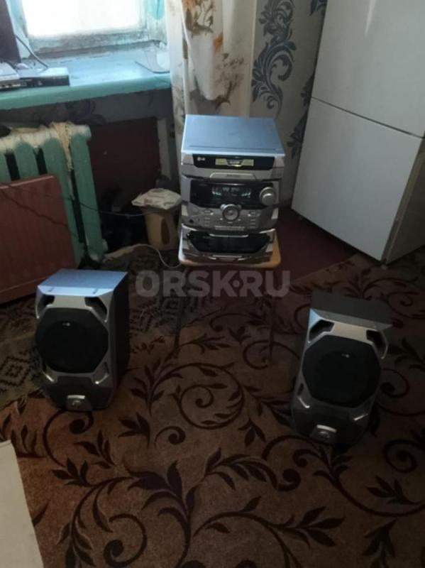 Продам музыкальные центры, сабвуфера, колонки по договоренности - Орск