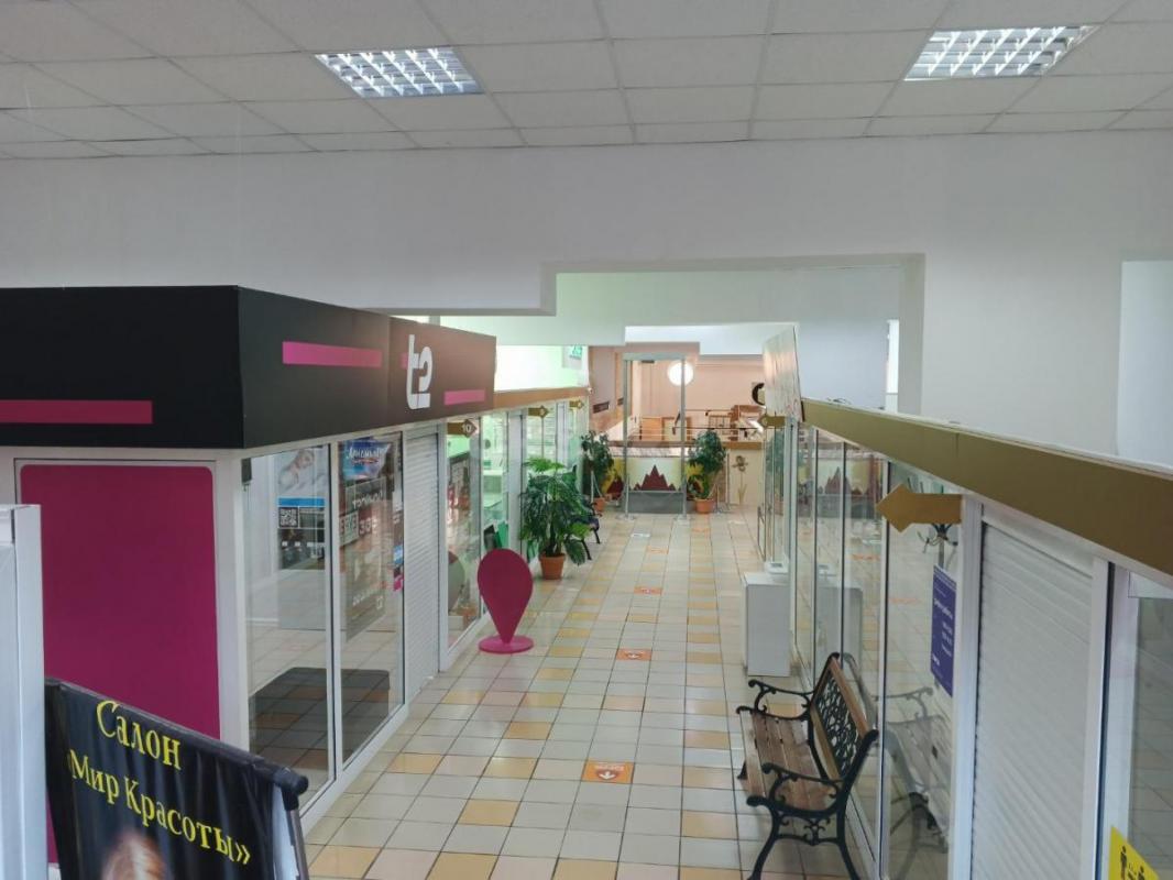 сдам торговый отделы в торговом центре в г Медногорске. 12 и 50м2 - Медногорск