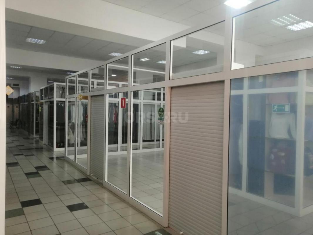 сдам торговый отделы в торговом центре в г Медногорске. 12 и 50м2 - Медногорск