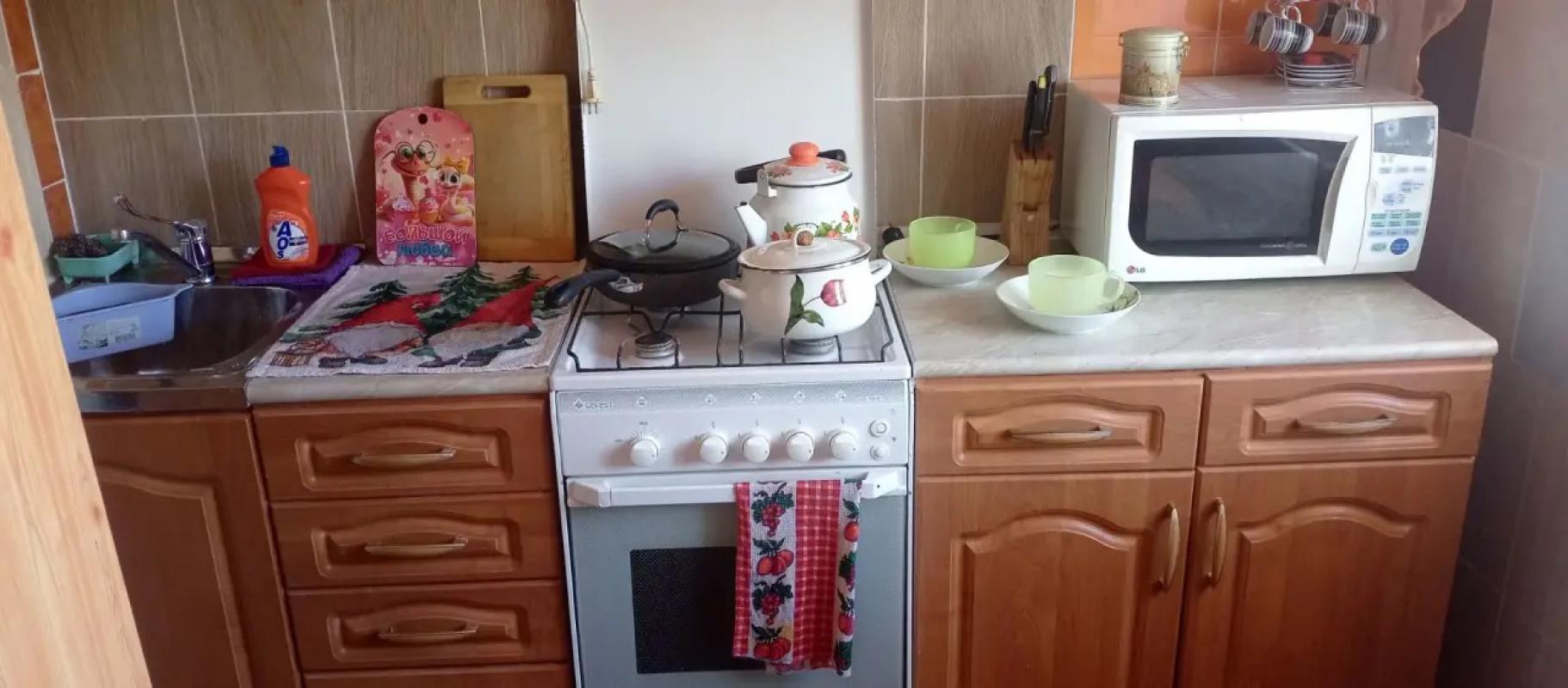 Продам 1-к квартиру, новый ремонт - Новотроицк